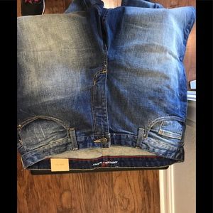 Johnston & Murphy jeans